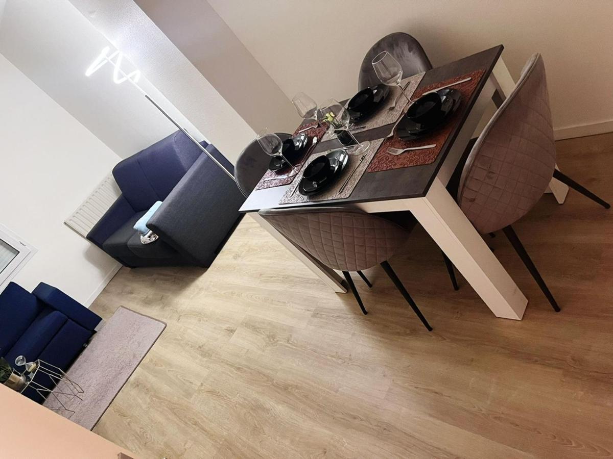 Logement Entier Chambre+Salon + Jardin & Terrasse ليه أوليز المظهر الخارجي الصورة