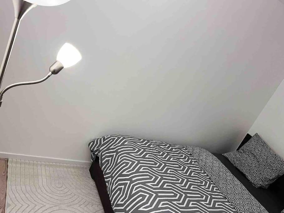Logement Entier Chambre+Salon + Jardin & Terrasse ليه أوليز المظهر الخارجي الصورة